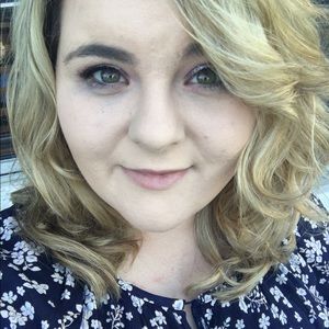 Meet your Posher, Jenna